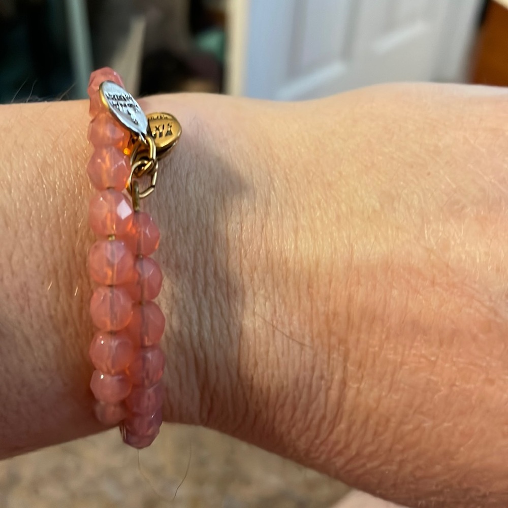 Vintage 66 bracelet one size fits most